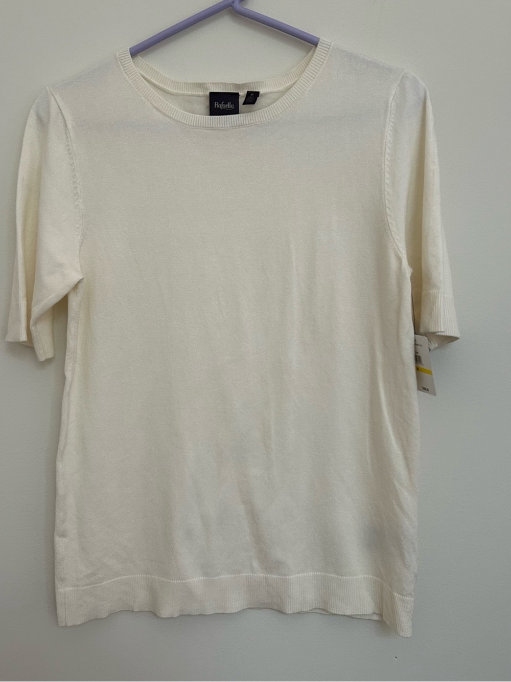 Rafaella Womans Medium Cream Ivory Classic Short Sleeve Sweater NWT Preppy